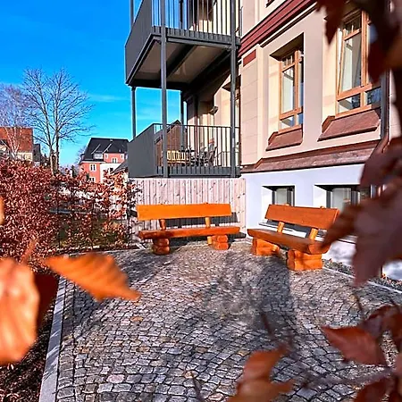 Urlaubshaus-erzgebirge Hotel *